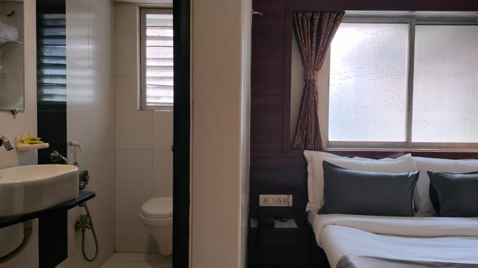 Hotel Sai Nidhi Executive-Mindspace Airoli Navi Mumbai Zewnętrze zdjęcie